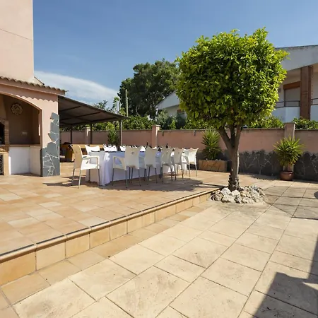 Belvilla By Oyo Casa Ausias