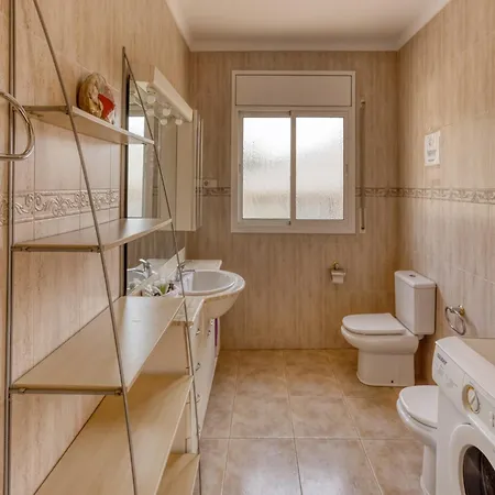 Belvilla By Oyo Casa Ausias * El Vendrell