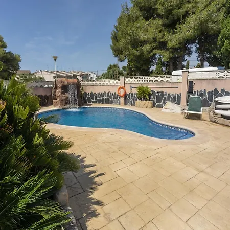 Belvilla By Oyo Casa Ausias * El Vendrell